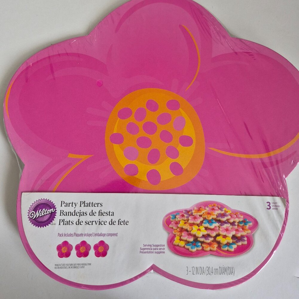 Wilton bright pink Flower Shaped Cake party tray cardboard platter pack of 3 NEW